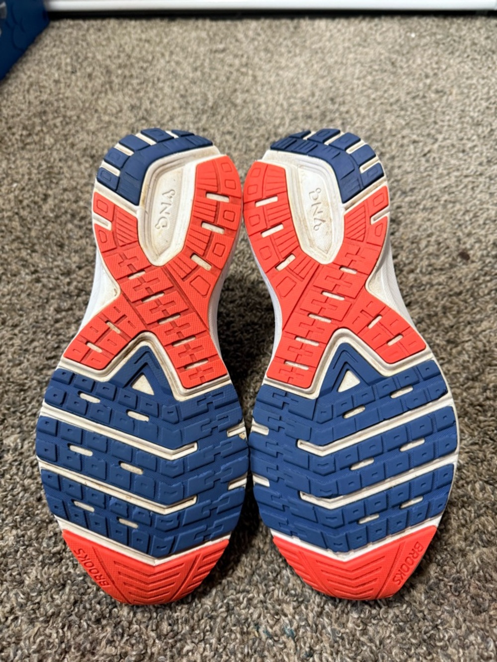 Brooks Ravenna Running Shoes - Blue with Coral Highlights - Picture 7 of 8